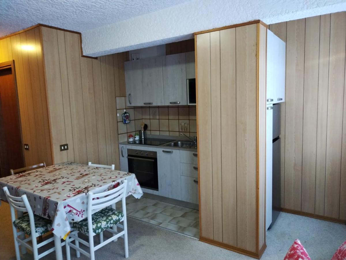 Appartamento Incantevole Immerso Nella Neve Marilleva Ngoại thất bức ảnh